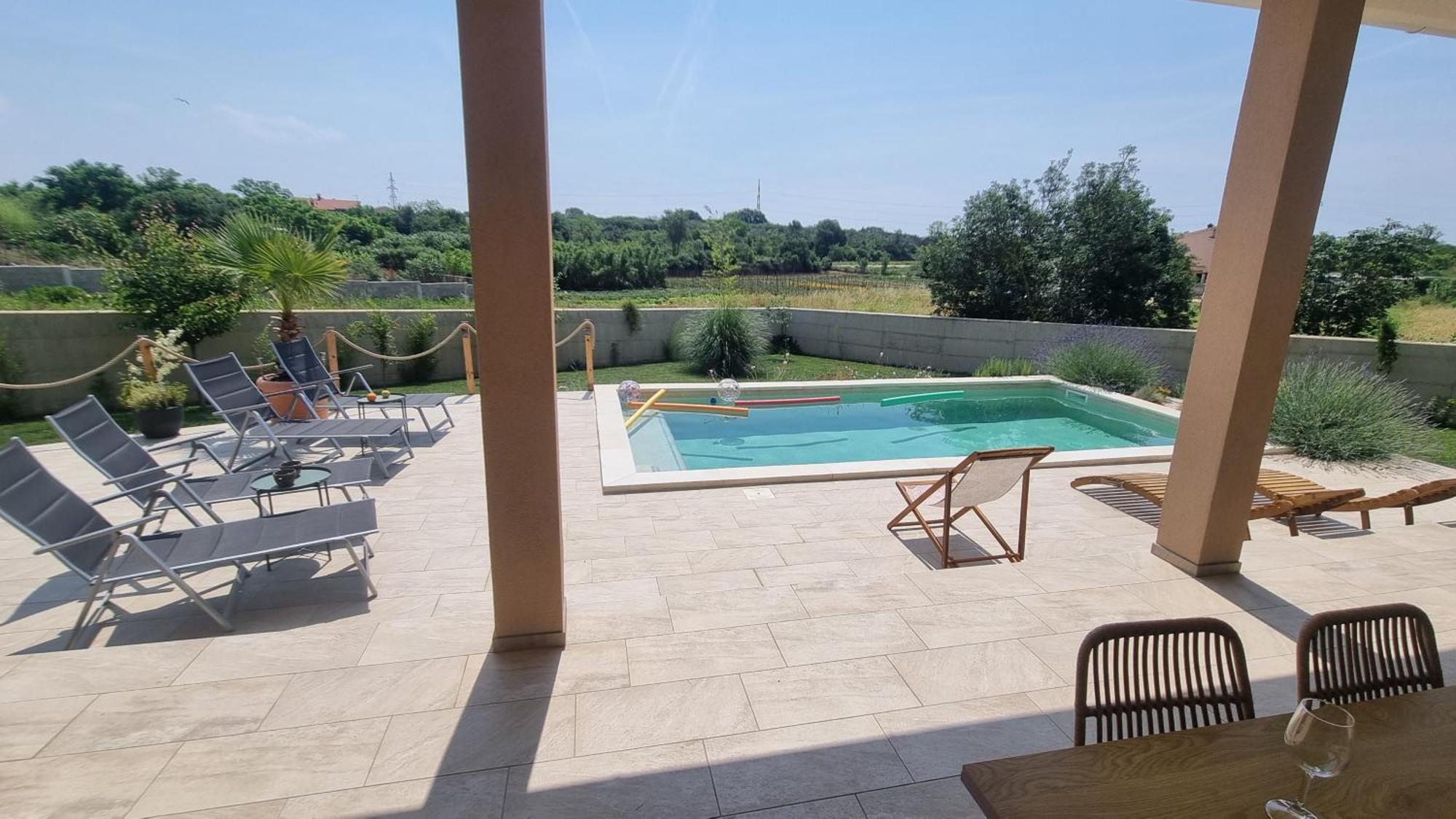 Villa Mira Pula Exterior photo